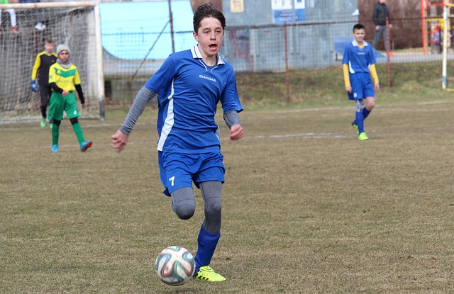 特别是在对 特别是在对